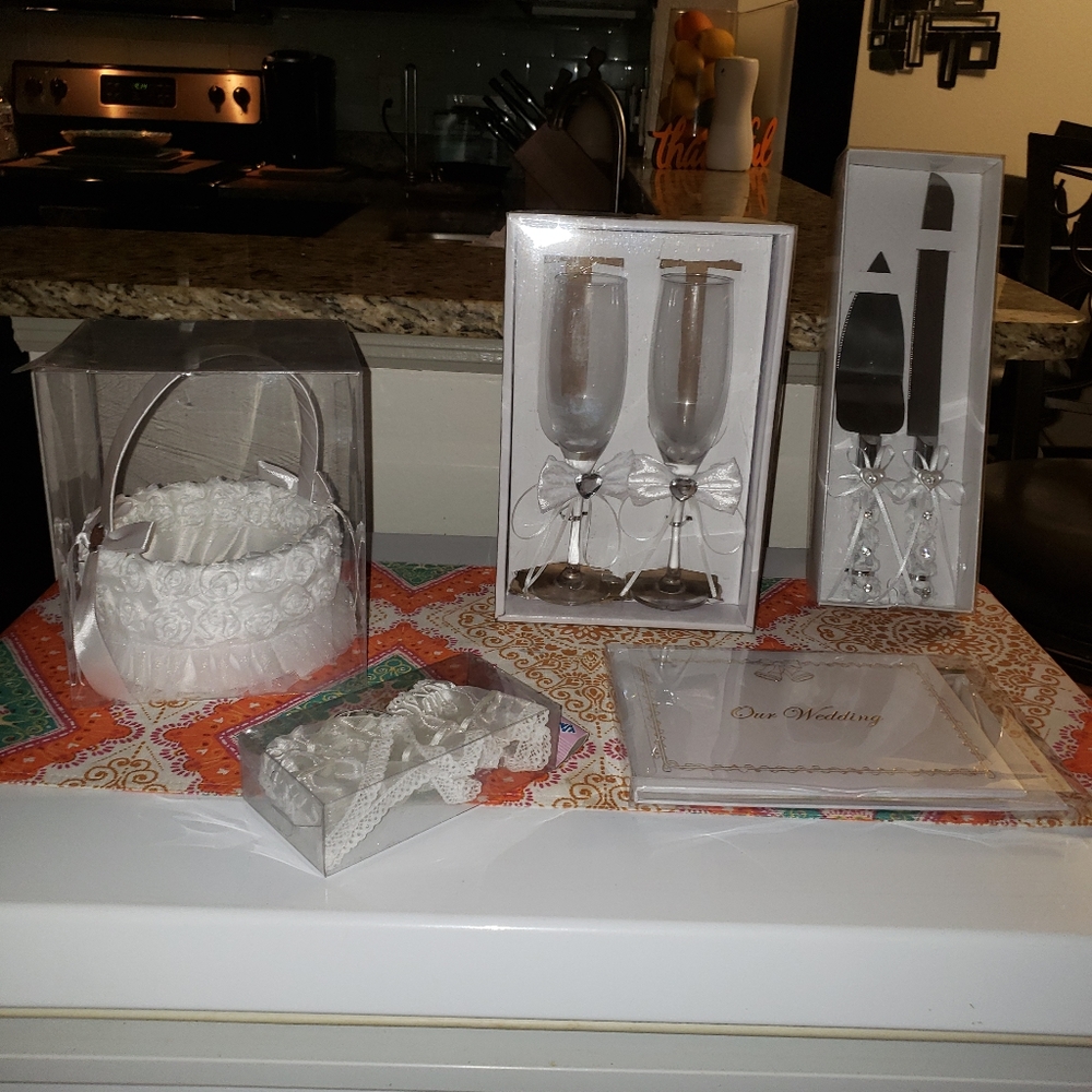 Wedding set  5 peices
